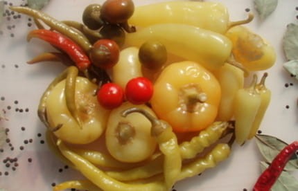 mix wegierskich papryk pikantnych marynowanych