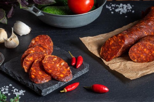 Kiełbasa węgierska pikantna 200g - Parasztkolbasz csipos