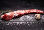 surowe żeberka z mangalicy wegierskiej 1kg
