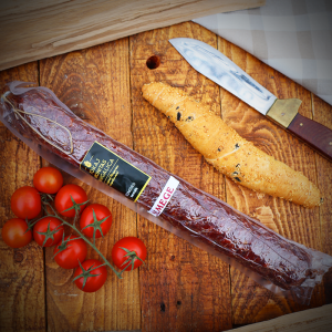 Kiełbasa gruba biała z mangalicy  - Csemege mangalica vastagkolbász 550g 