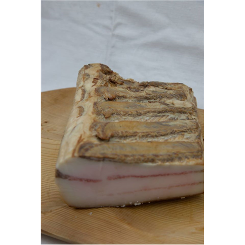 słonina mięsna ze swiń rasy mangalica