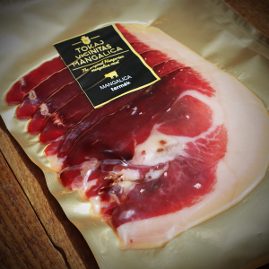 Szynka dojrzewająca z mangalicy 100g - Érlelt mangalica sonka (szárított, érlelt, szeletelt) - Prémium 2018-2021