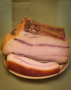 Węgierska Bio słonina wędzona mięsna z mangalicy 300g - Bio füstölt pácolt húsos Mangalica szalonna 