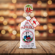 Papryka-mielona-słodka-w-worku-lnianym-z-łyżeczką-100g-sklep-z-papryką-węgierską