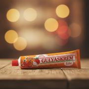 Węgierska-pasta-gulaszowa-łagodna-160g---Gulyáskrém-edes