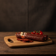 Węgierskie salami z dzika paprykowe łagodne 420 g – Szilváshús Paprikás Vaddisznó szalámi