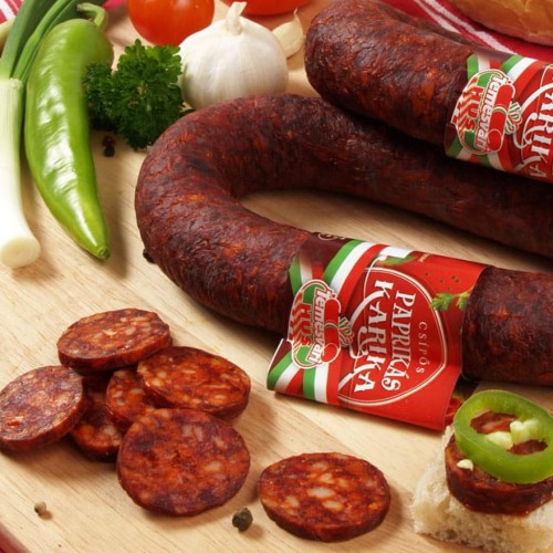 Węgierska kiełbasa pikantna podkowa Temesvári Paprikás karika kolbász csípős 400g