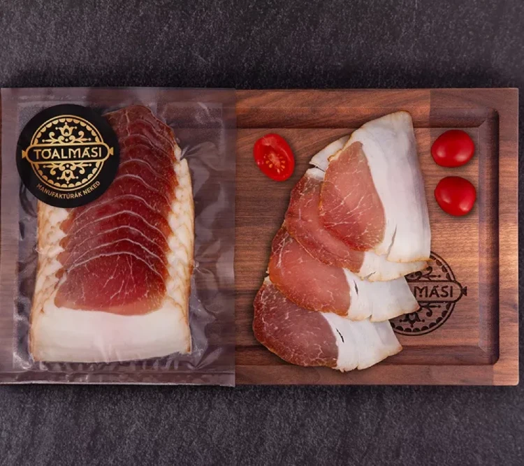 Węgierski wędzony schab z tłuszczem z Mangalicy - Tóalmási füstölt szeletelt mangalica angolszalonna 100g