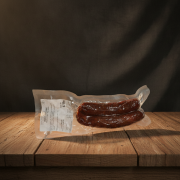 Węgierska-kiełbasa-pikantna-z-Mangalicy-200g---Mangalica-csípős-kolbász-bez-konserwantów