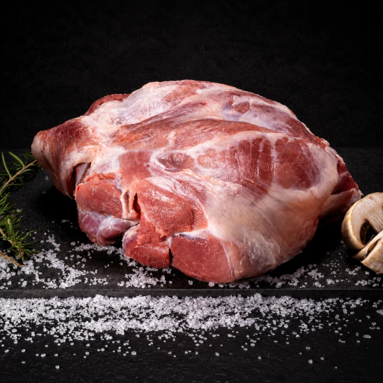 Węgierska łopatka z Mangalicy 1kg – świeże mięso