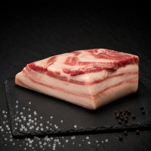 Węgierska słonina mięsna z Mangalicy 1kg – surowa