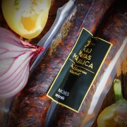 Kiełbasa z Mangalicy z truflami 330g | Węgierska Papryka