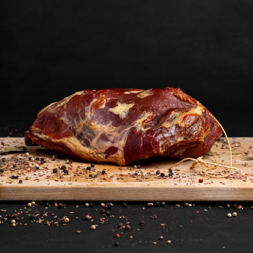 Węgierski baleron wiejski wędzony 1kg cała sztuka – Szilváshús Füstölt tarja