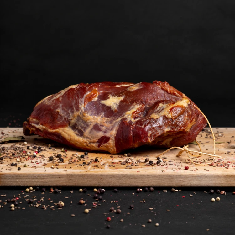 Węgierski baleron wiejski wędzony 500g kawałek – Szilváshús Füstölt tarja