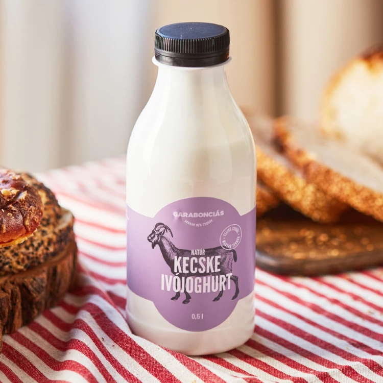Węgierski jogurt pitny z mleka koziego Garabonciás 500ml