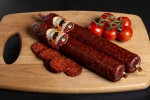 Węgierskie Salami paprykowe lekko pikantne z dzika  420g - Paprikás Vaddisznó szalámi 